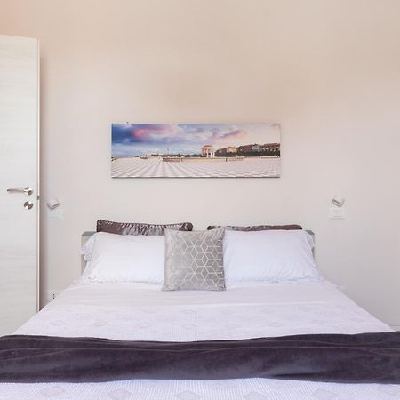 Ferienwohnung Abbraccio Di Mare- Relax Vicino Al Porto Livorno Exterior foto